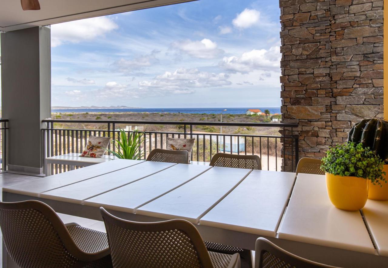 Coral Estate Ocean View Apartments Willemstad Ngoại thất bức ảnh
