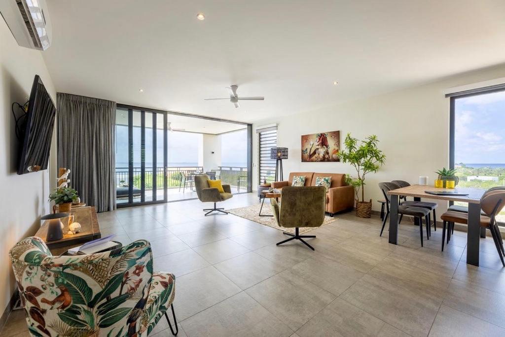 Coral Estate Ocean View Apartments Willemstad Ngoại thất bức ảnh