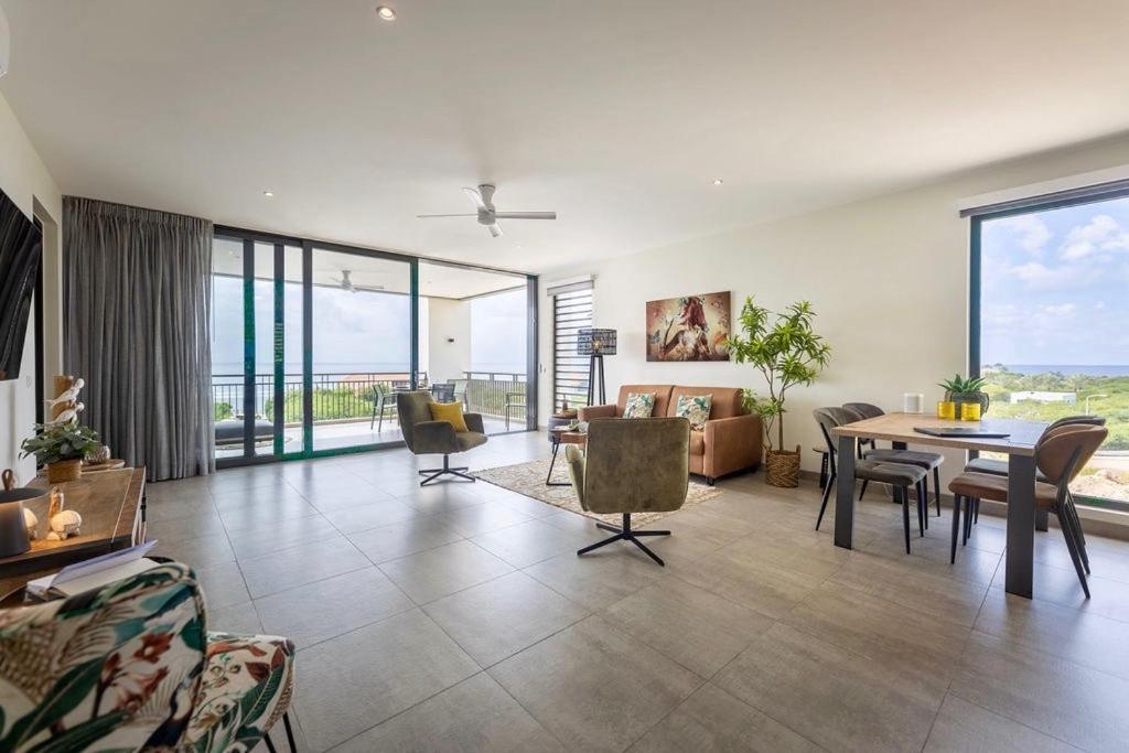 Coral Estate Ocean View Apartments Willemstad Ngoại thất bức ảnh